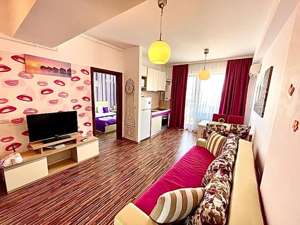 Summerland Seaview Mamaia