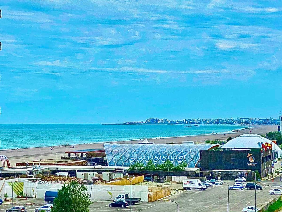 Summerland Seaview Mamaia