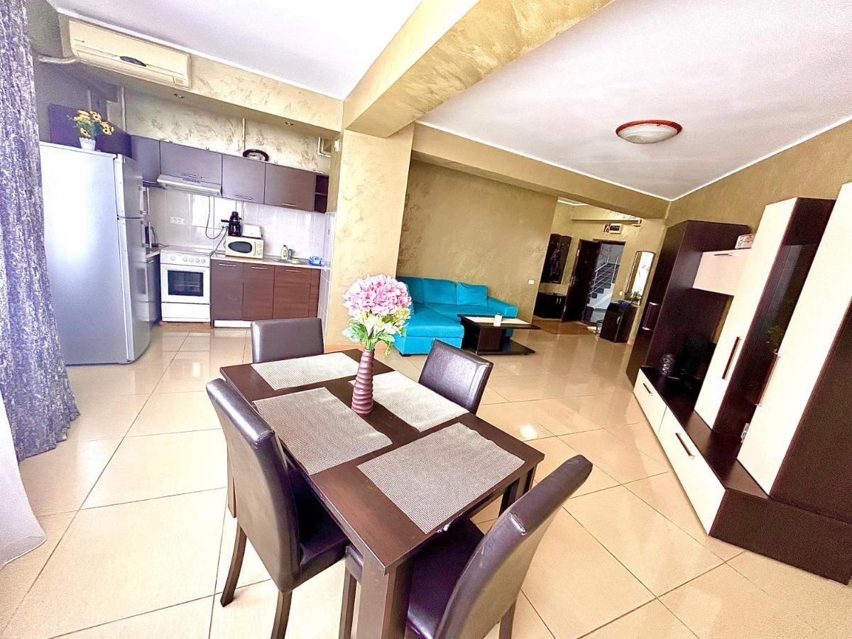 Summerland Seaview Mamaia