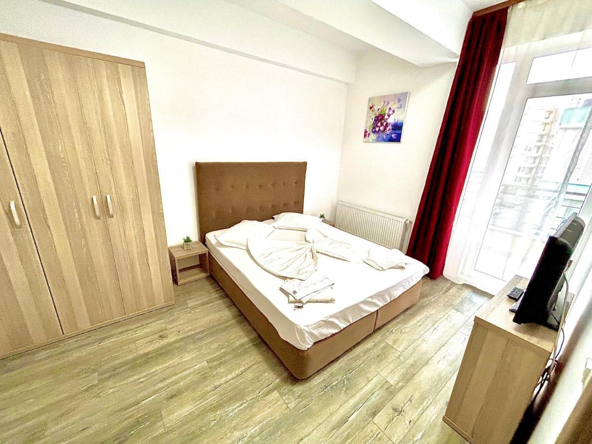 Apartment Summerland Seaview